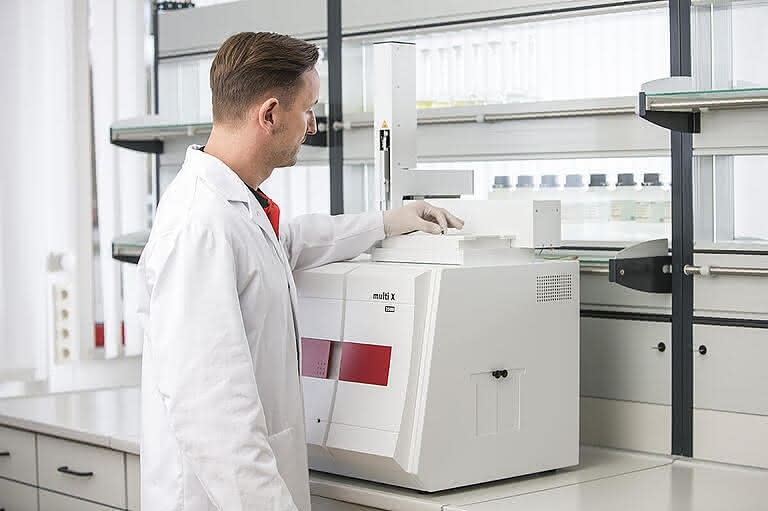 Applikationsspezialist AOX-, TOC- und CNSX-Analyse (w/m/d) Applikationsspezialist AOX-, TOC- und CNSX-Analyse (w/m/d)